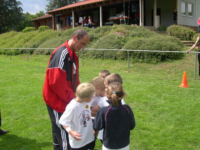 Tag des Kinderfussballs beim TSV Pfronstetten - Bambini - 14.JPG